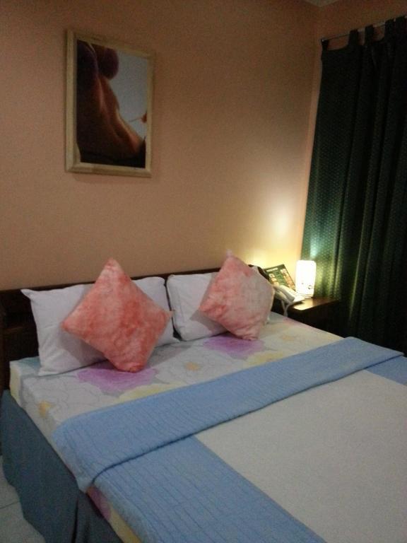 Liberty Park Pension Puerto Princesa Room photo