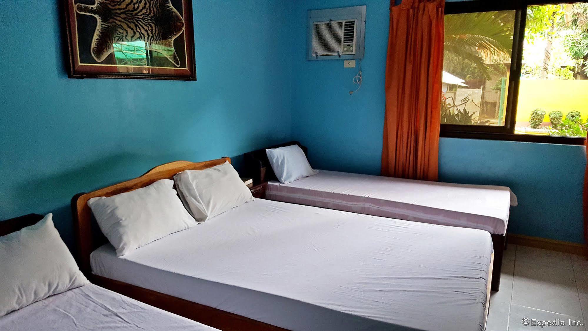 Liberty Park Pension Puerto Princesa Exterior photo